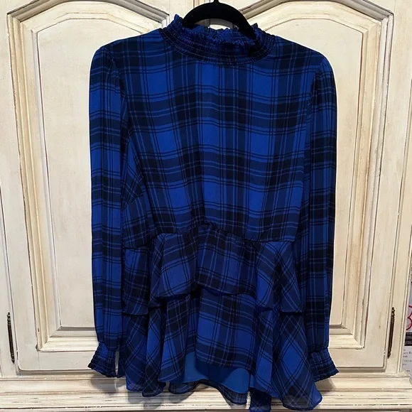 Crinkle Chiffon Smock Neck Ruffle Tiered Top - Picture 2 of 7